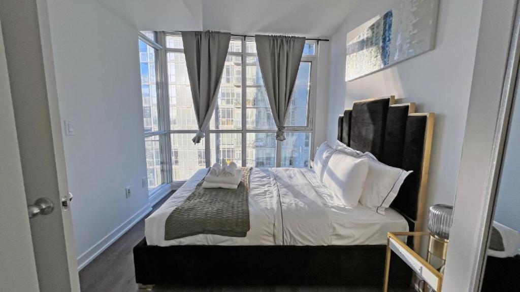 Cozy Condo In Downtown Toronto + Free Parking Eksteriør billede