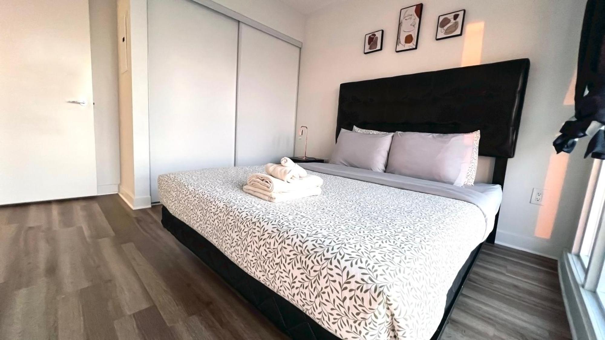 Cozy Condo In Downtown Toronto + Free Parking Eksteriør billede